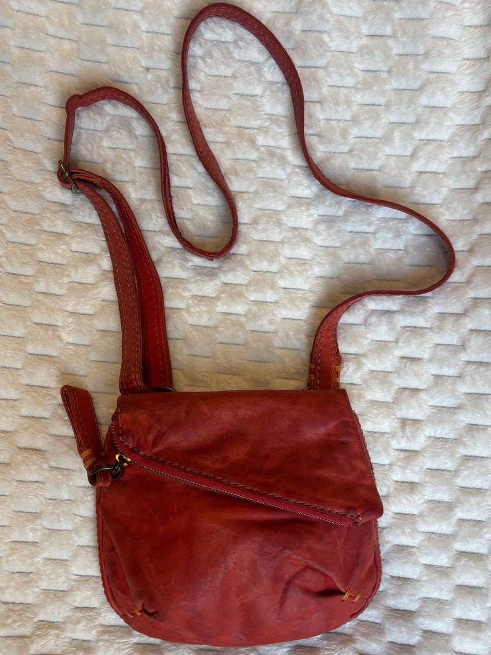 49 SQM soft, rusty, orange goat skin, BoHo Crossbody adjustable strap - Picture 2 of 10